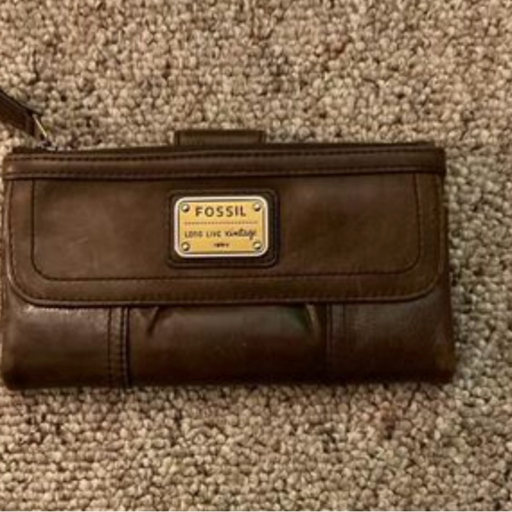 Fossil wallet
